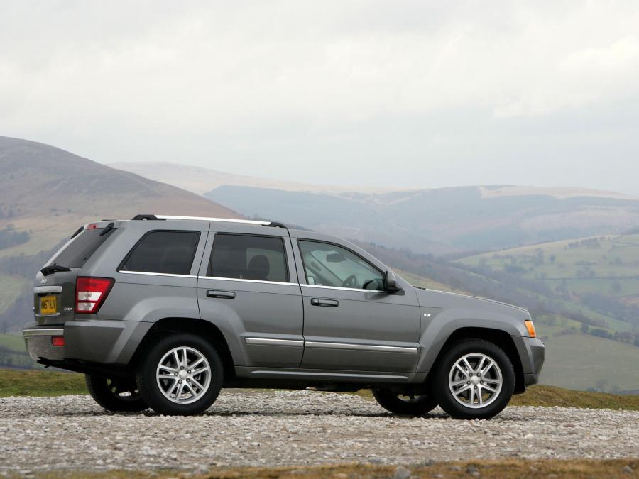  Jeep Grand Cherokee Overland 2008 года  (UK) (фото 11 из 16)